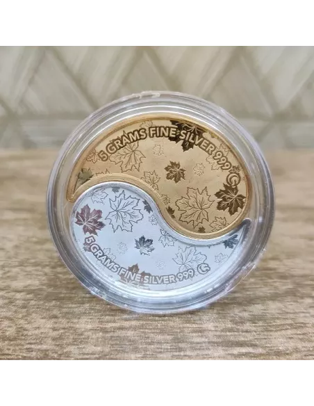 Omkar Mint Queen King Kaju Shape (Queen Gold Coated ) Silver Coin of 1